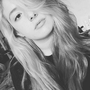 Meet your Posher, Jade